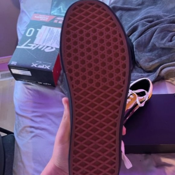 Custom vans(Size 9 women/ Size 7.5 Men's  ) - Picture 3 of 5